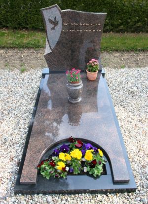 Enkel monument Dakota - Zwart Graniet (EM046) Enkel monument Dakota - Zwart Graniet (EM046)