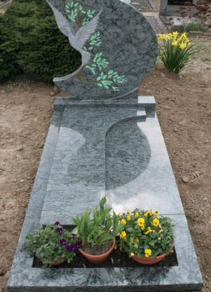 Enkel monument Olive Green graniet (EM056) Enkel monument Olive Green graniet (EM056)