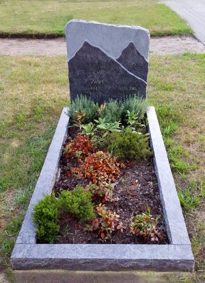Enkel monument Orion graniet (EM070) Enkel monument Orion graniet (EM070)
