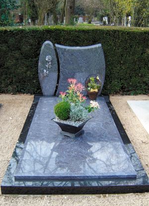 Enkel monument Orion - Zwart graniet (EM027) Enkel monument Orion - Zwart graniet (EM027)